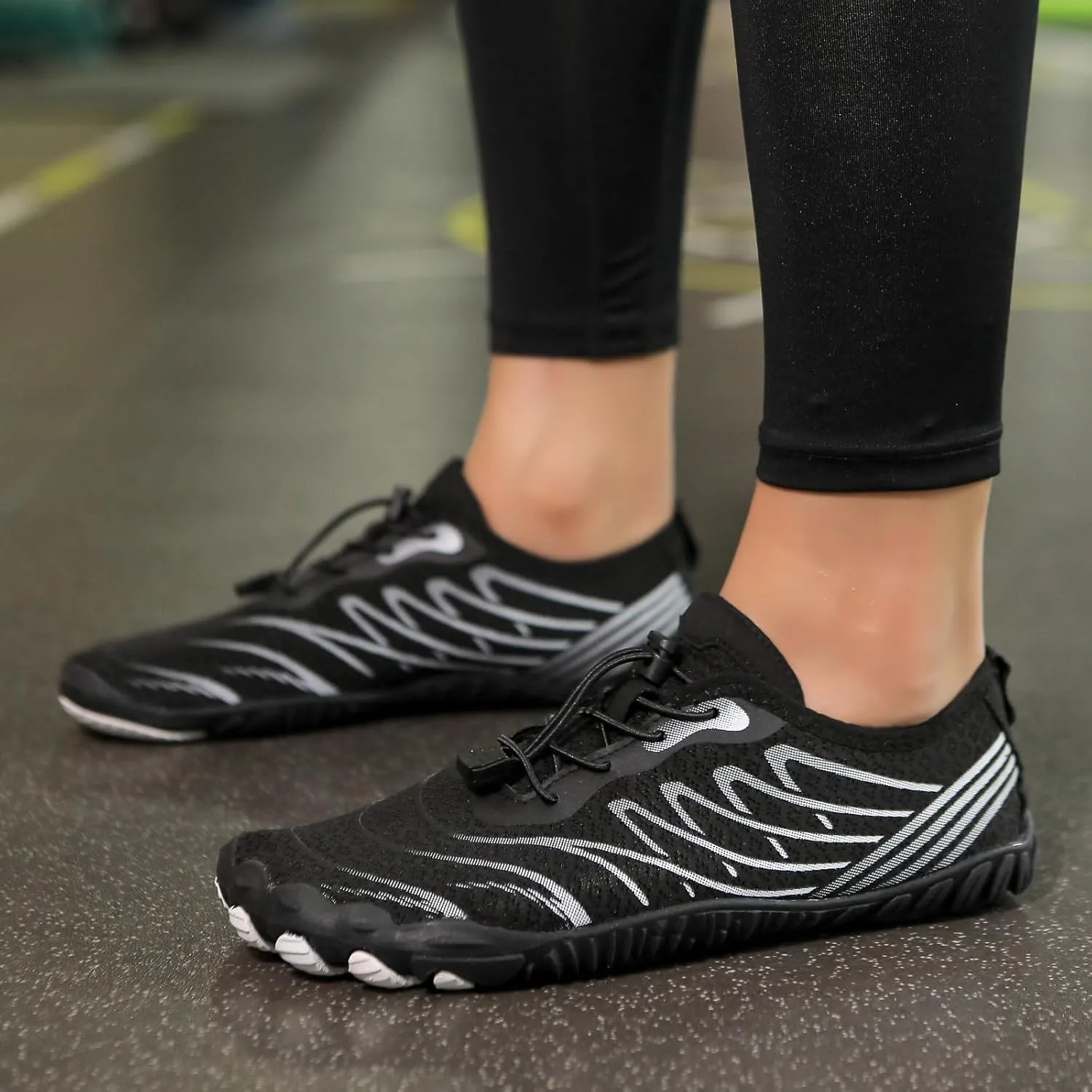Casual Barefoot Shoes Women Quick Dry Beach Shoes for Walking, Running, Hiking, Yoga Exercise Grounded Footwear Wide Toe Box Low Top Sneakers Breathable Water Socks Lightweight Footwear Summer Shoe