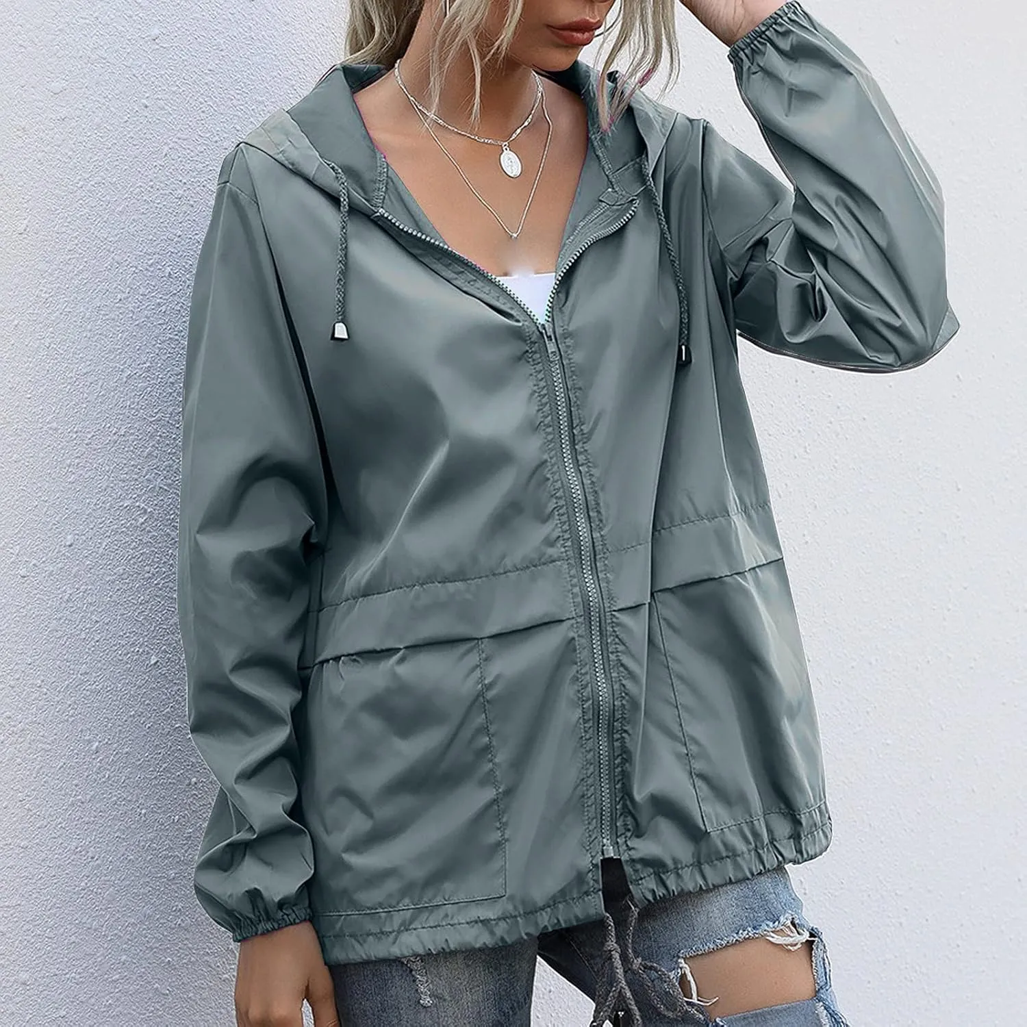 Cdiecer Women's Raincoats Lightweight Rain Jacket Waterproof Windproof Rain Coat Adjustable Hooded Windbreaker with Pockets