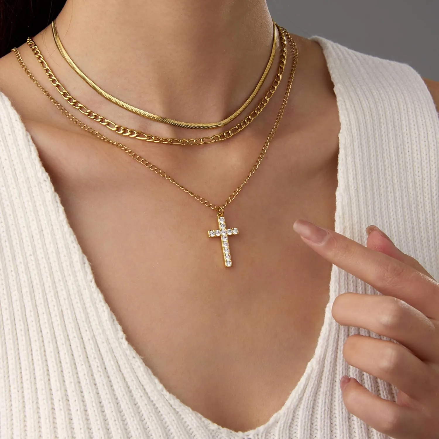 Cross Necklace for Women 14K Dainty Gold Cross Necklace for Women Pendant Choker Necklace Cross Chain Jewelry Layered Necklaces Cute Necklaces for Women