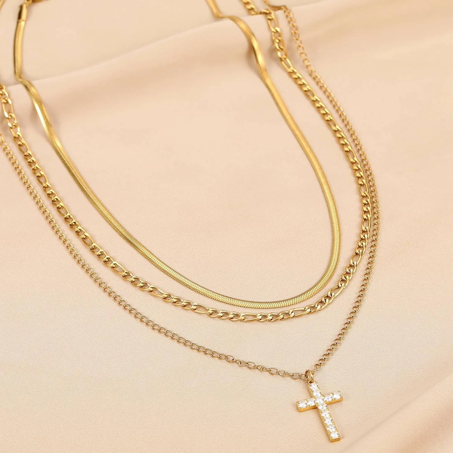 Cross Necklace for Women 14K Dainty Gold Cross Necklace for Women Pendant Choker Necklace Cross Chain Jewelry Layered Necklaces Cute Necklaces for Women