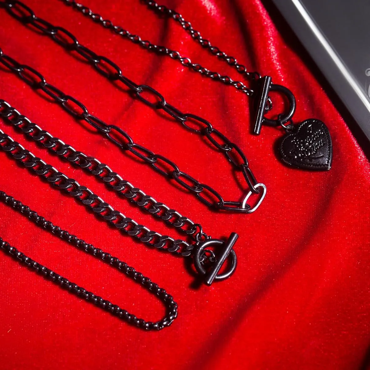 Layered Gold Necklaces for Women Chunky Gold Pirate Necklace Punk 80s 90s Necklace Paperclip Link Chain Choker Necklaces Necklace Dainty Cuban Stacking Coin Pendant Necklace Gold Pirate Jewelry
