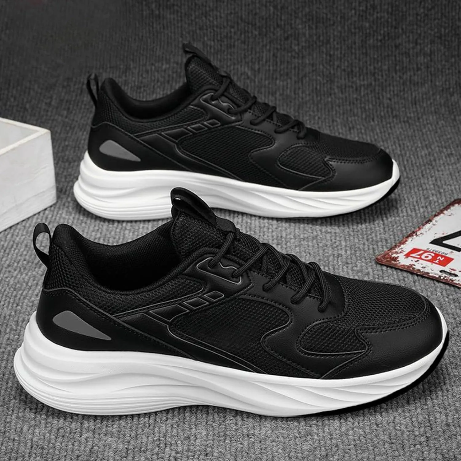 Men Slip On Casual Walking Shoes Lightweight Breathable Jogger Running Shoes Comfortable Workout Gym Fashion Sneakers for Women