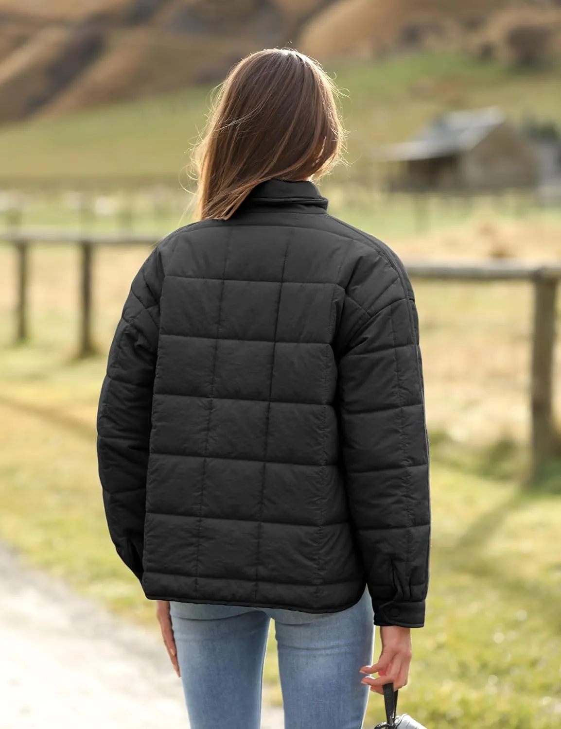 Quilted Puffer Jacket Women Lightweight Short Zip Up Padded Coat with Pockets