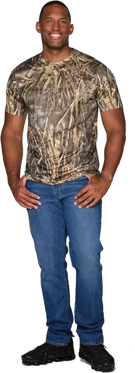 Realtree Men's Essential Camo Lightweight Performance Short Sleeve Shirt