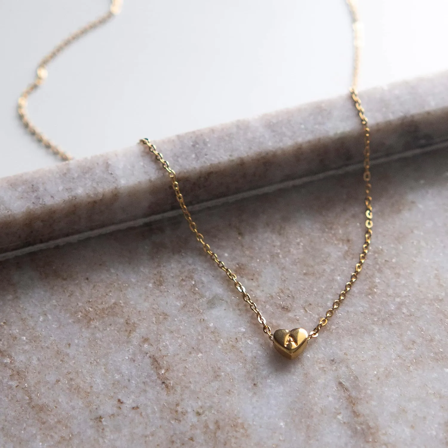 SIGONNA Initial Necklaces for Women Heart Pendant, Dainty Necklace for Women 18k Gold Plated - Personalized Gold Choker Necklaces for Women, Letter Necklace