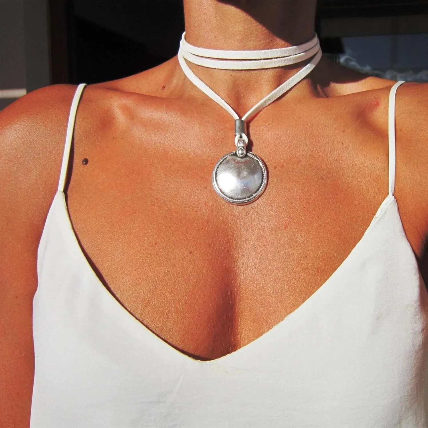 Turquoise Choker Necklace for Women,Bohemian Leather Necklace Boho Brown Suede Leather Necklaces Boho Wrap Necklaces Jewelry